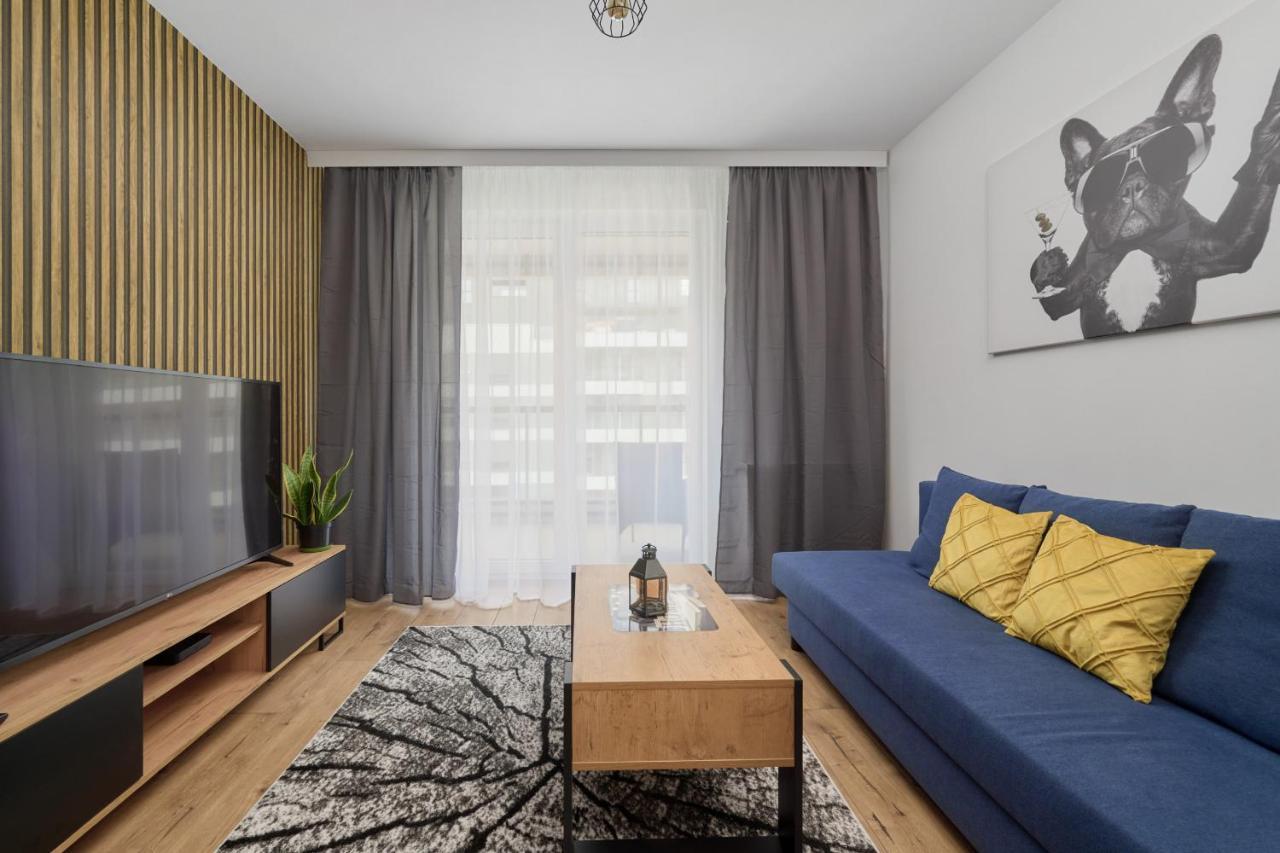Apartment With 2 Bedrooms & Parking Wroclaw By Noclegi Renters Esterno foto